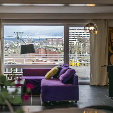 Apartment Pop Art Loft Ueber Den Daechern Von Koblenz Koblenz (Rhineland-Palatinate)